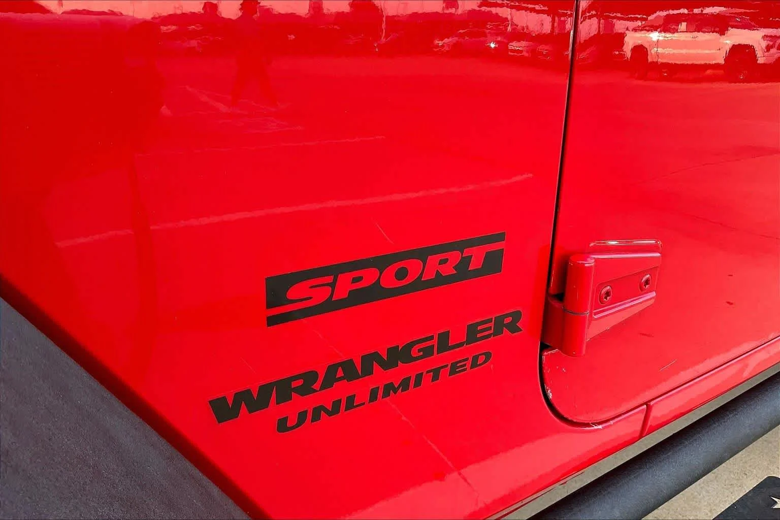 Used 2015 Firecracker Red Clear Coat Jeep Sport image 9