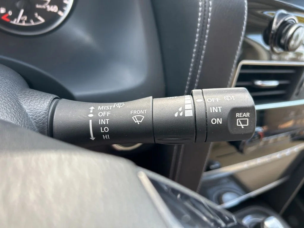 Used 2022 Brilliant Silver Metallic Nissan SV image 29
