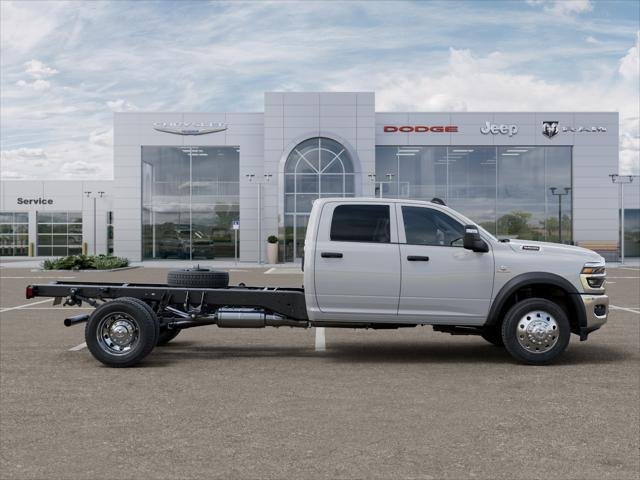 New 2026 Bright White Clear-Coat Exterior Paint RAM Tradesman image 47
