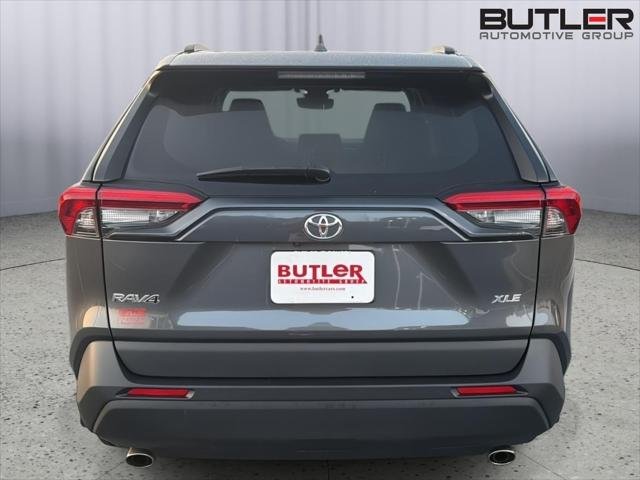 Certified Used 2024 MAGNETIC GRAY MET. Toyota  image 5