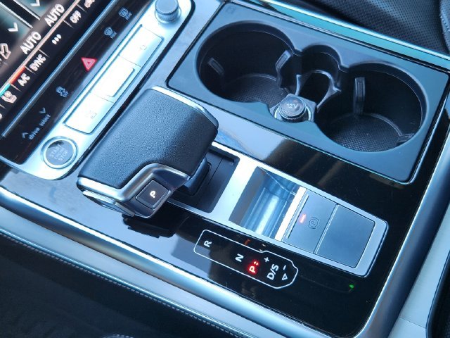 Certified Used 2024  Audi 55 Prestige image 22