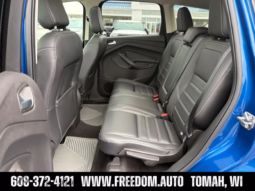 Used 2019 Lightning Blue Metallic Ford SEL image 24