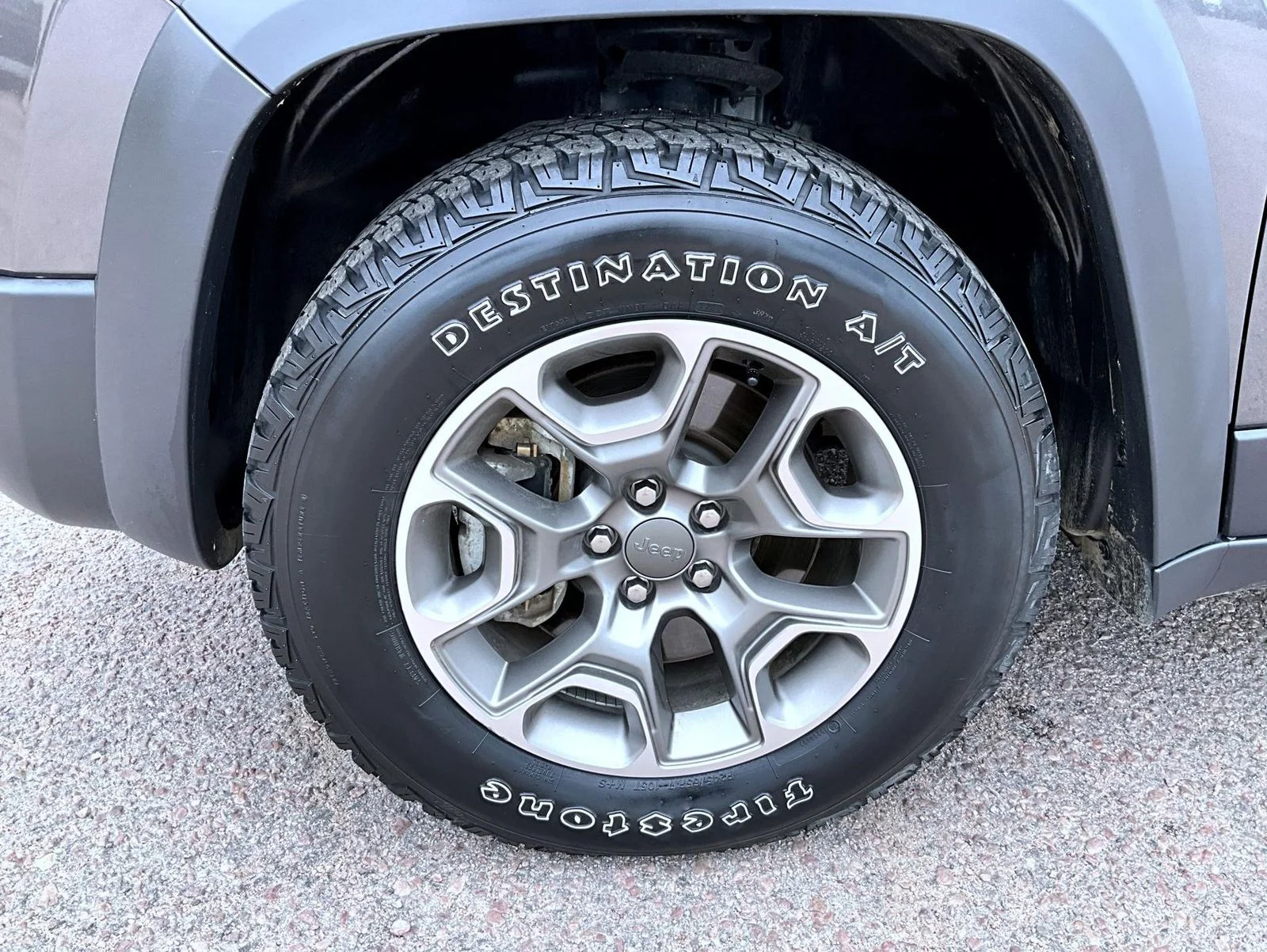 Used 2022 Gray Jeep Trailhawk image 22