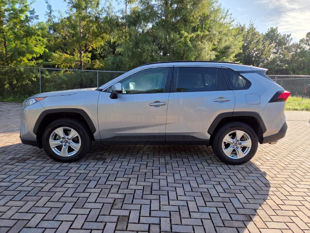 Certified Used 2021 Silver Toyota XLE image 8