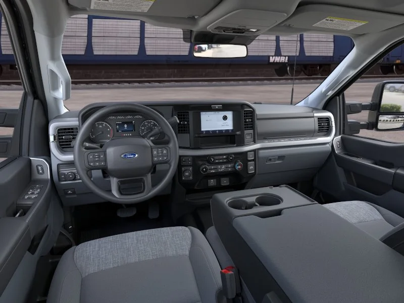 New 2026 Agate Black Metallic Ford XLT image 9