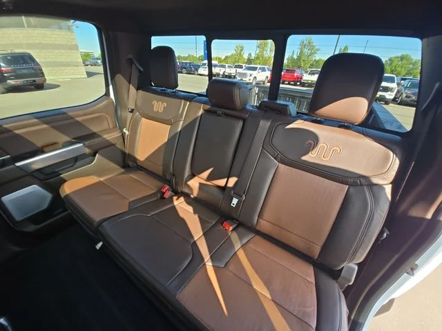 Used 2025 Oxford White Ford King Ranch image 22