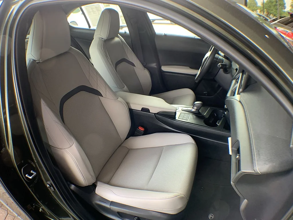 Certified Used 2025 NORI GREEN PEARL Lexus UX 300h Premium image 25
