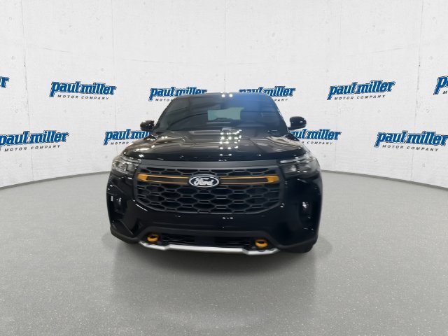 New 2027 Agate Black Metallic Ford Tremor® image 4