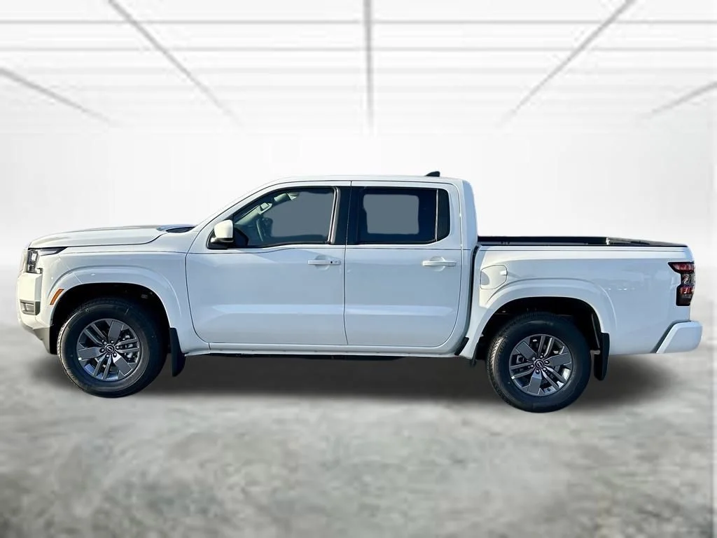 New 2026 Glacier White Nissan Crew Cab SV image 9