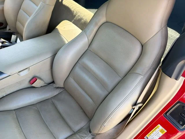 Used 2007 Red Chevrolet Base image 14