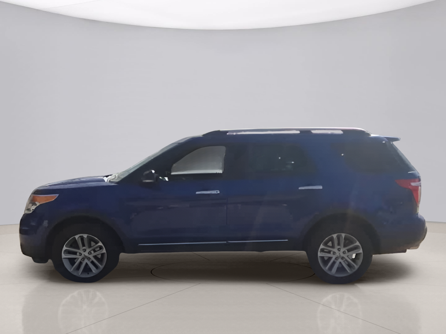 2013 Ford Explorer XLT photo 3