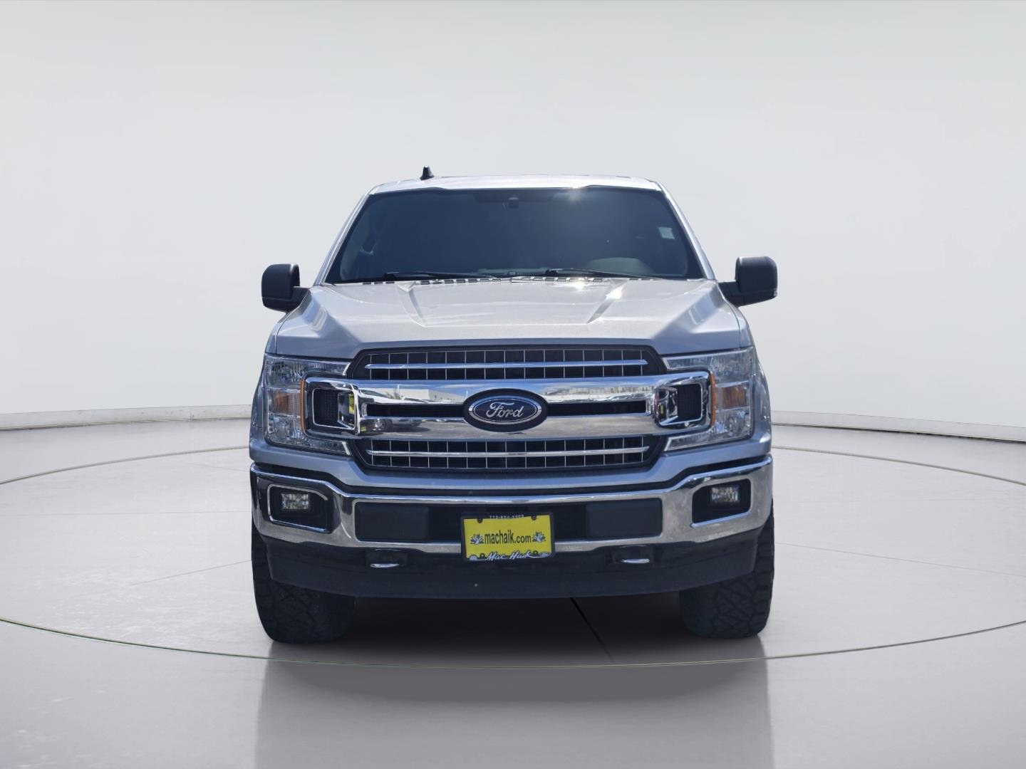 Used 2020 Iconic Silver Ford XLT image 2