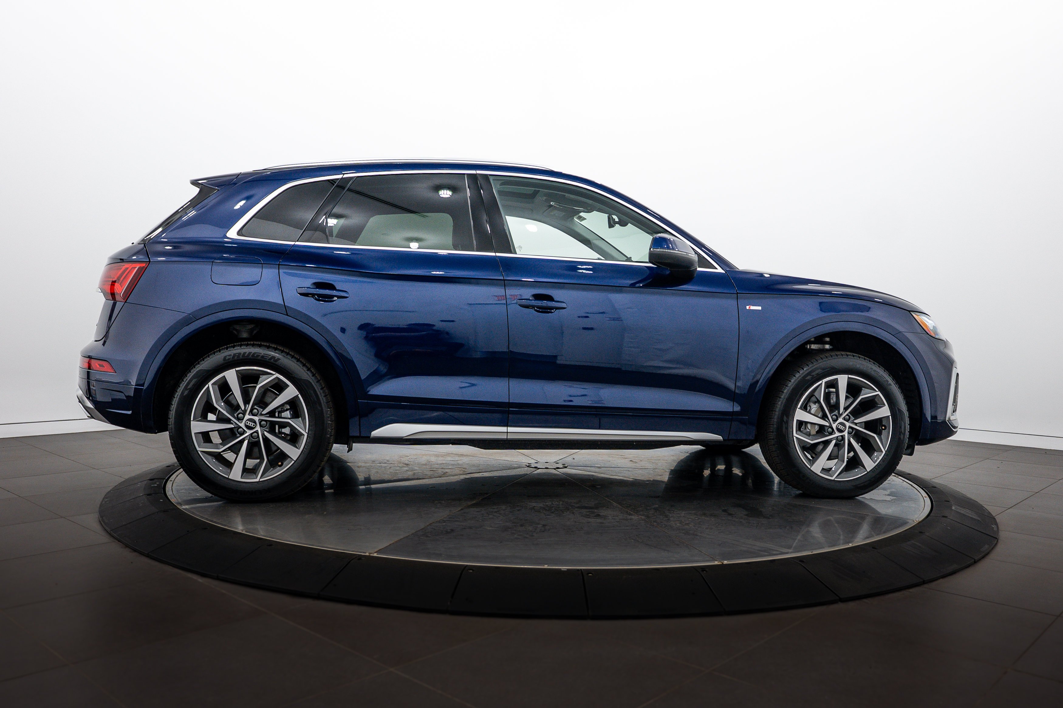 Certified Used 2023 Navarra Blue Metallic Audi S line Premium image 3