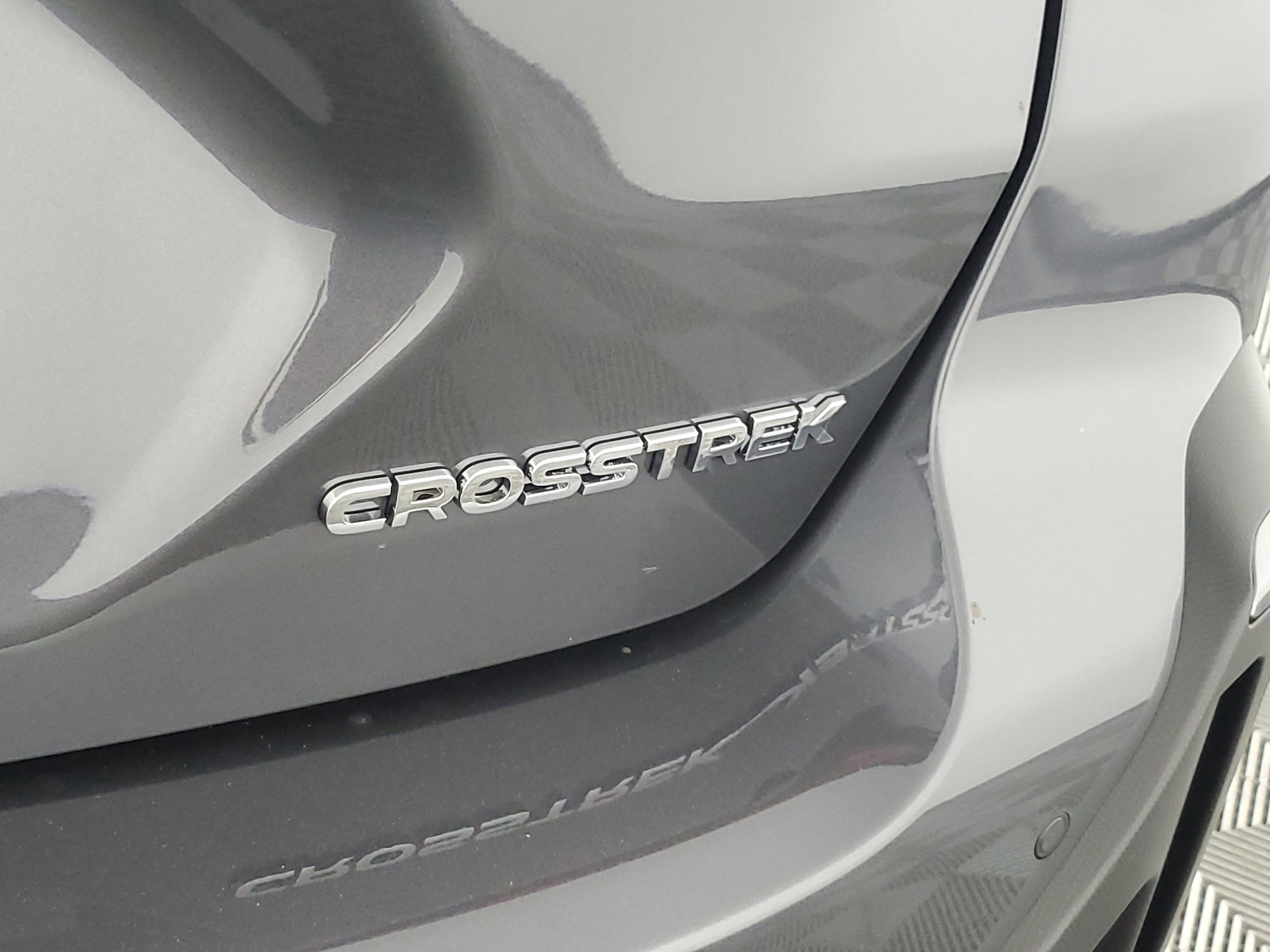 2025 Subaru Crosstrek Limited - Photo 13