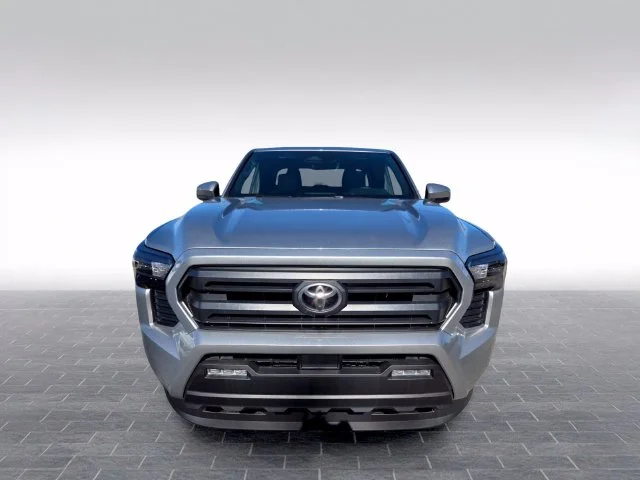 Used 2025 Silver Toyota SR5 image 2