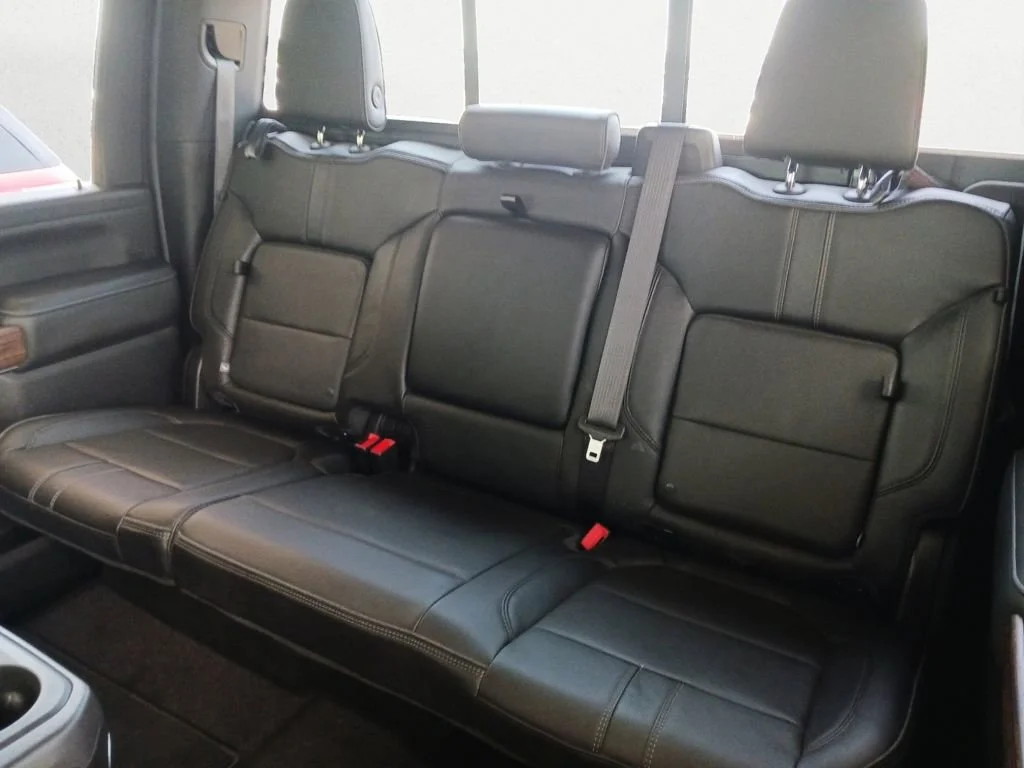 Used 2020 Shadow Gray Metallic Chevrolet High Country image 21