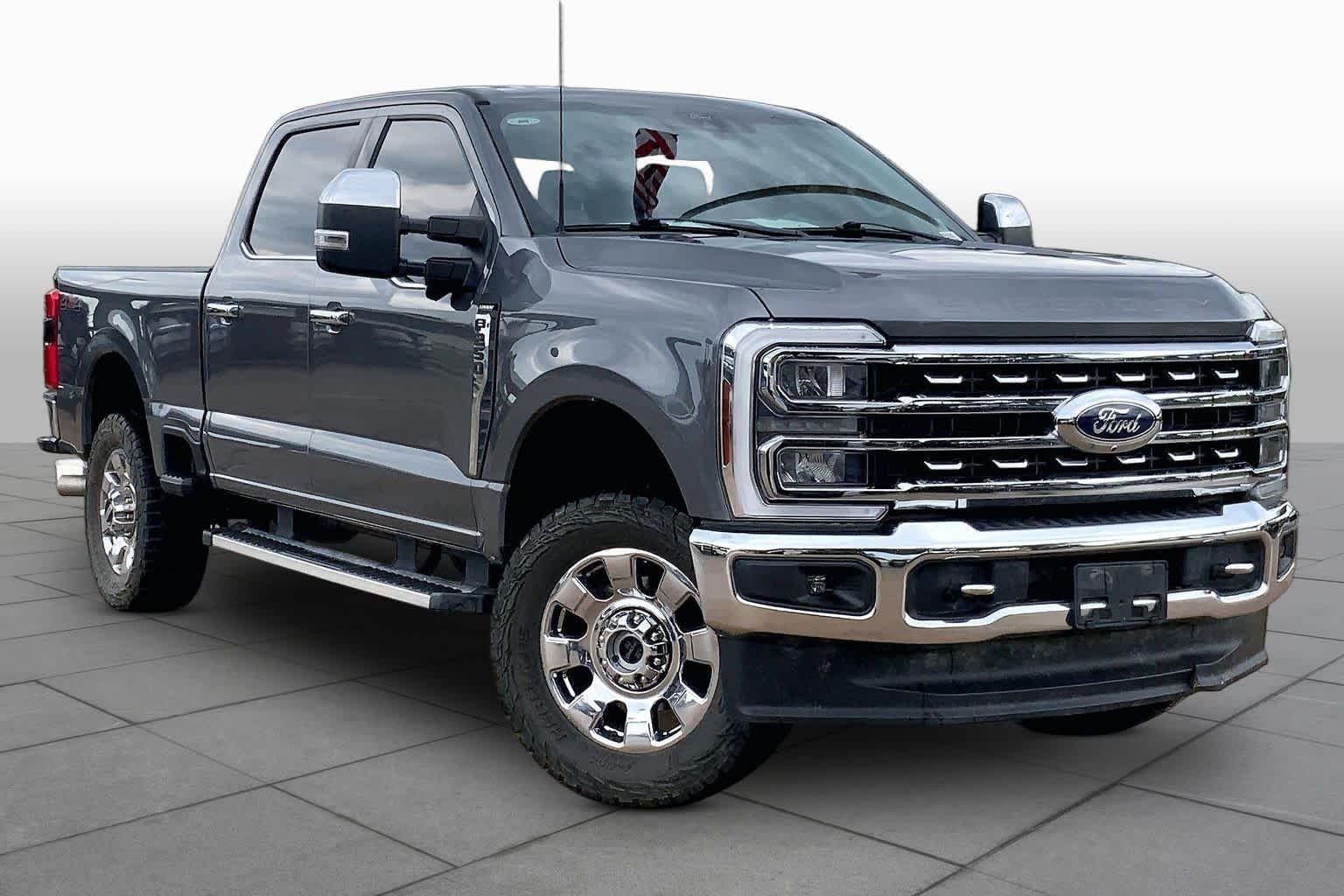 2024 Ford Super Duty F-250 Pickup LARIAT