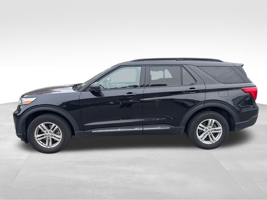 2024 Ford Explorer XLT photo 3