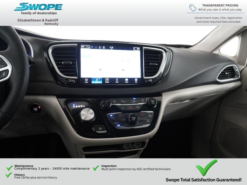 Used 2024 Silver Mist Clearcoat Chrysler Touring L image 19