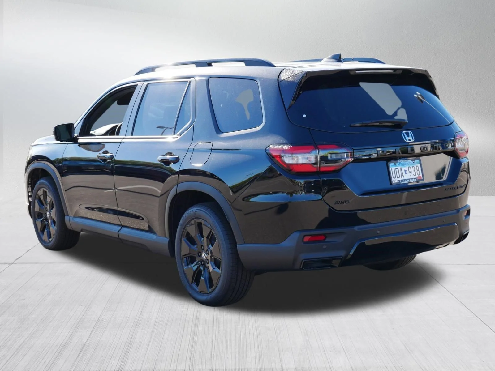 2026 Honda Pilot Black Edition - Photo 5