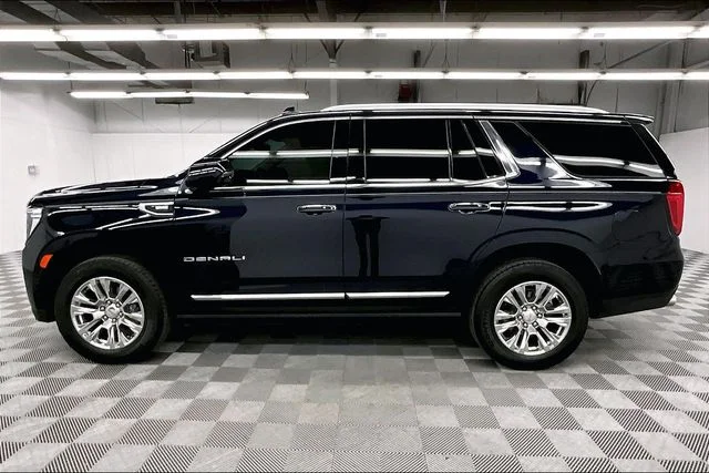 2023 GMC Yukon Denali - Photo 14
