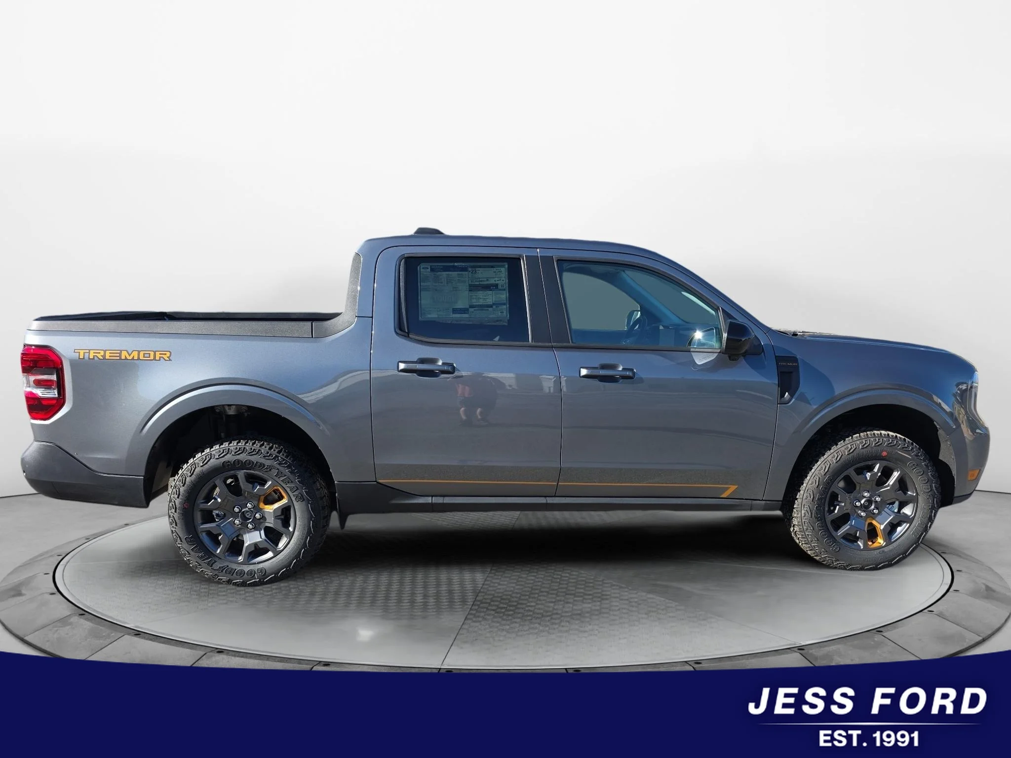 New 2026 Carbonized Gray Metallic Ford Tremor® image 6