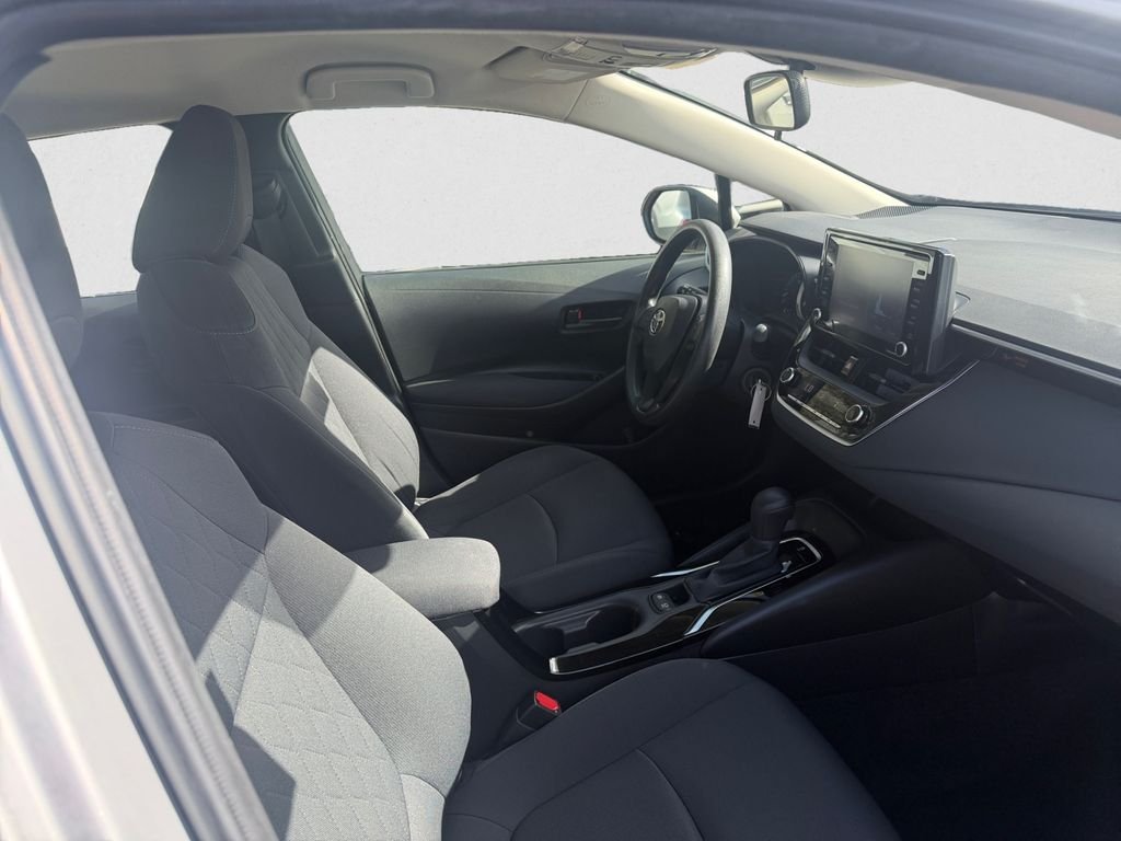 Used 2022 Classic Silver Metallic Toyota LE image 15