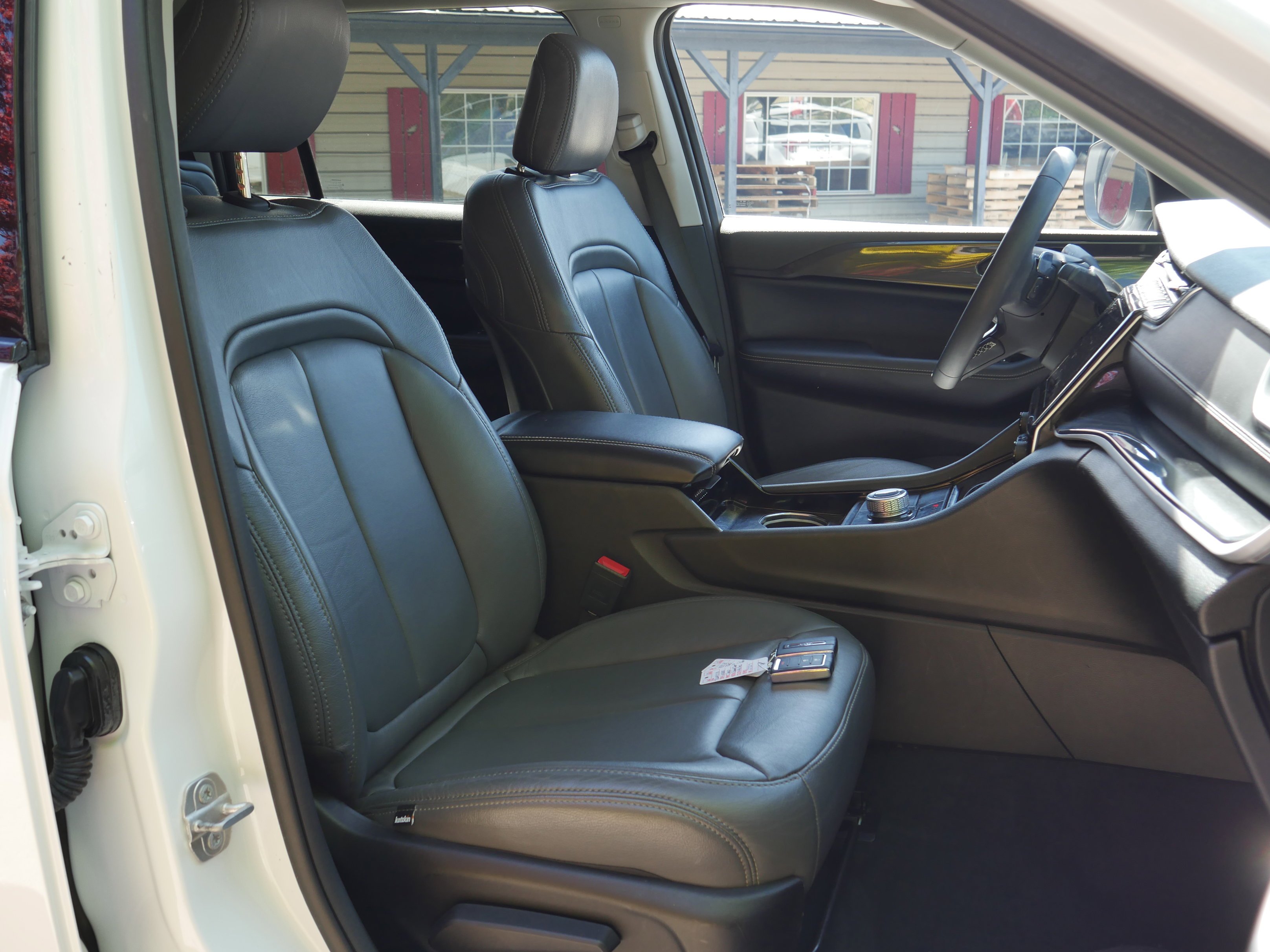 Used 2023 Bright White Clearcoat Jeep Laredo image 27