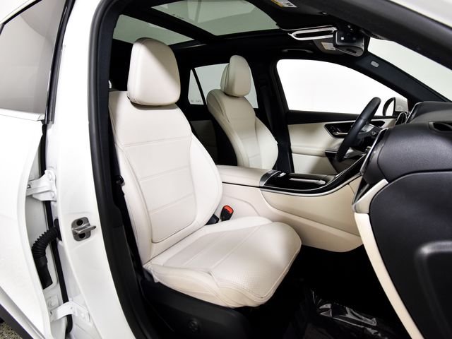 Certified Used 2025 White Mercedes-Benz GLC 300 image 30