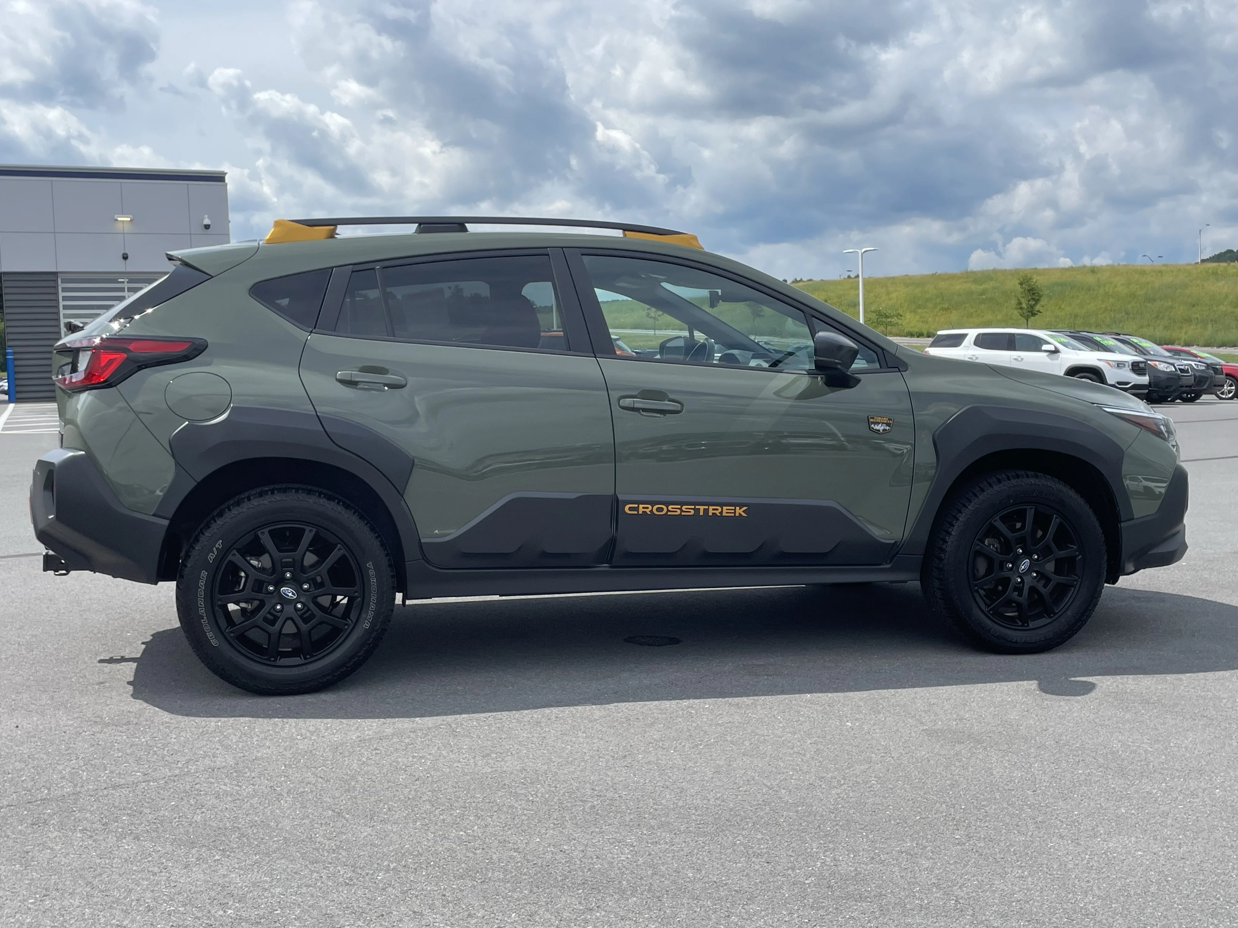 Used 2024 Alpine Green Subaru Wilderness image 2