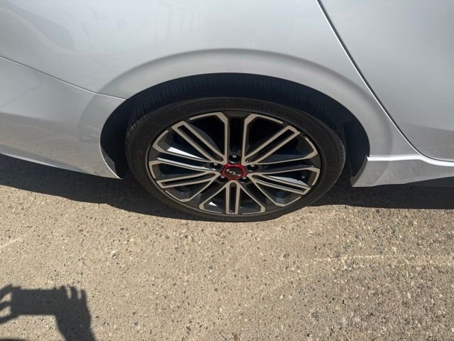 Used 2023 White Kia GT image 17