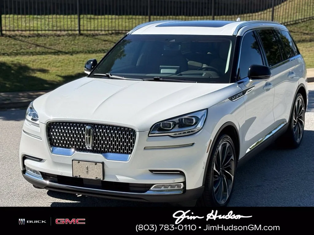 Used 2020 White Lincoln Reserve image 11