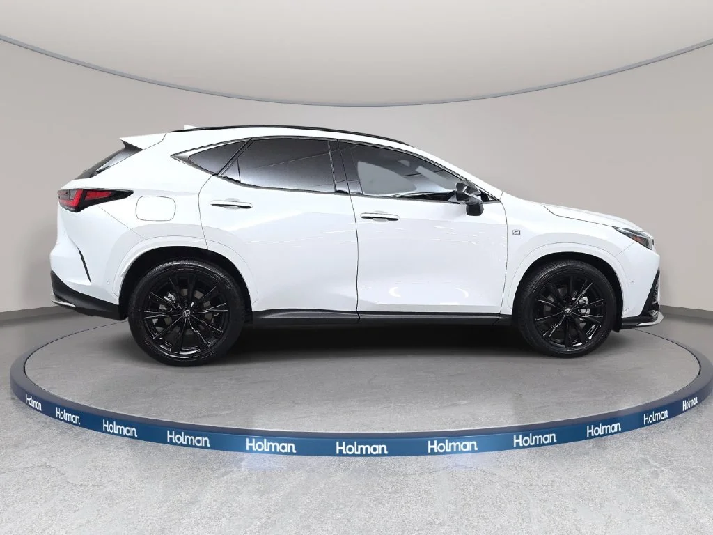 Used 2026 ULTRA WHITE Lexus 450h+ F SPORT image 5