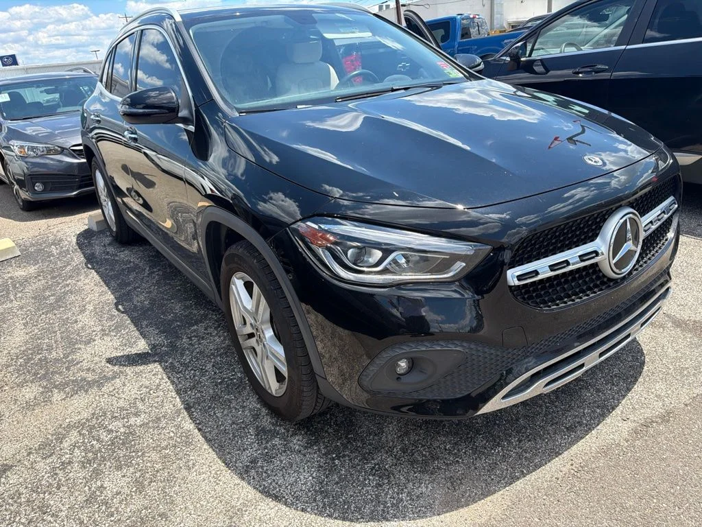 Used 2023 Black Mercedes-Benz GLA 250 image 3