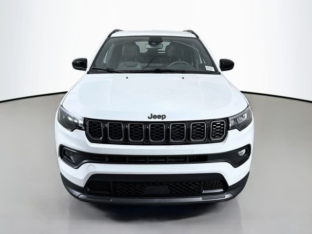 New 2026 Bright White Clearcoat Jeep Latitude image 2