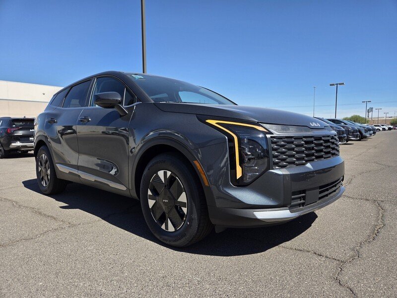 New 2027 Gravity Gray Kia LX image 2