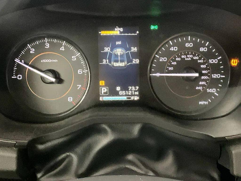 Used 2018 Quartz Blue Pearl Subaru 2.0i Premium image 27