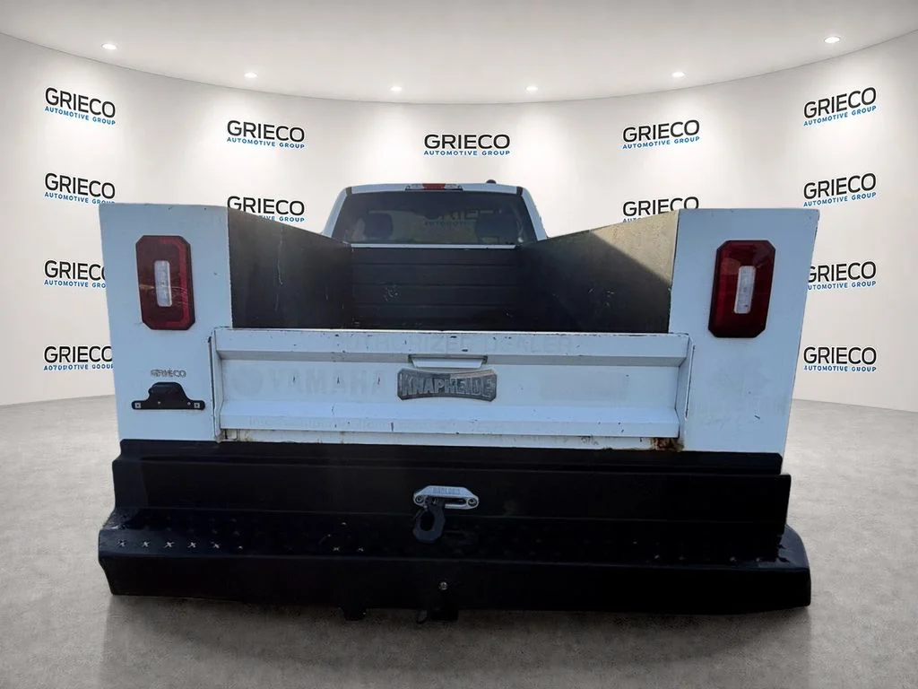 Used 2020 White Ford XL image 6