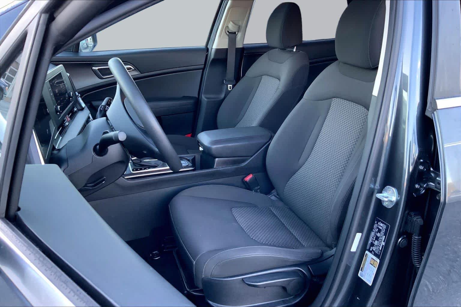 Used 2023 Gravity Gray Kia LX image 7