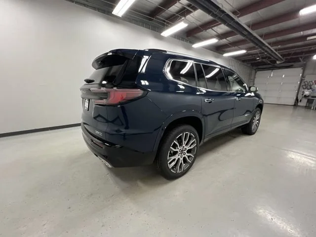2027 GMC Acadia Denali Ultimate - Photo 8