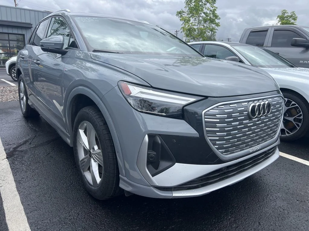 2024 Audi Q4 e-tron 50 Premium Plus quattro's photo