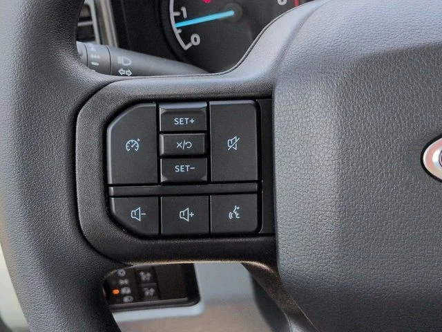 New 2026 Oxford White Ford F-250® XL image 22