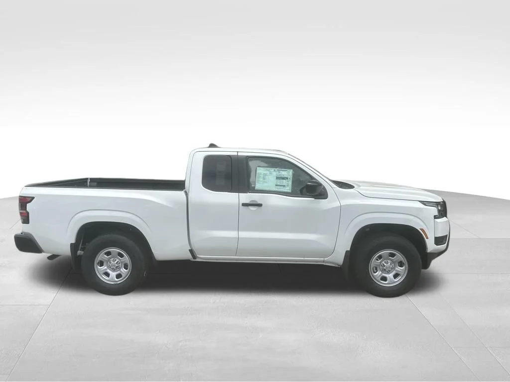 New 2026 Glacier White Nissan King Cab® S image 5