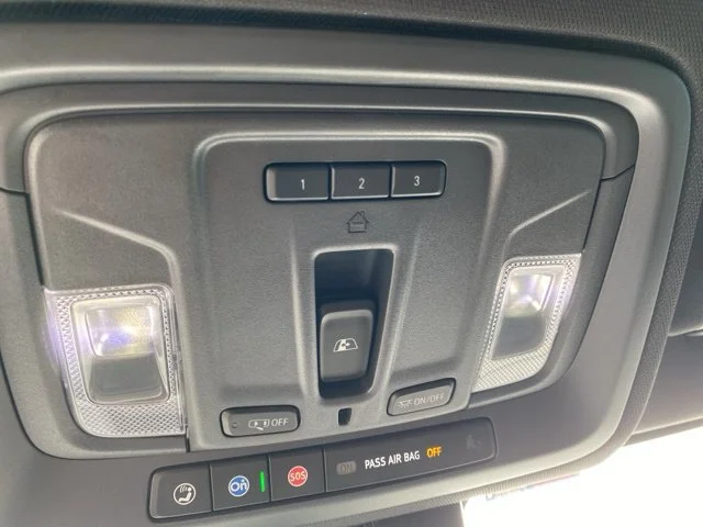 2024 Chevrolet Silverado 1500 ZR2 - Photo 30