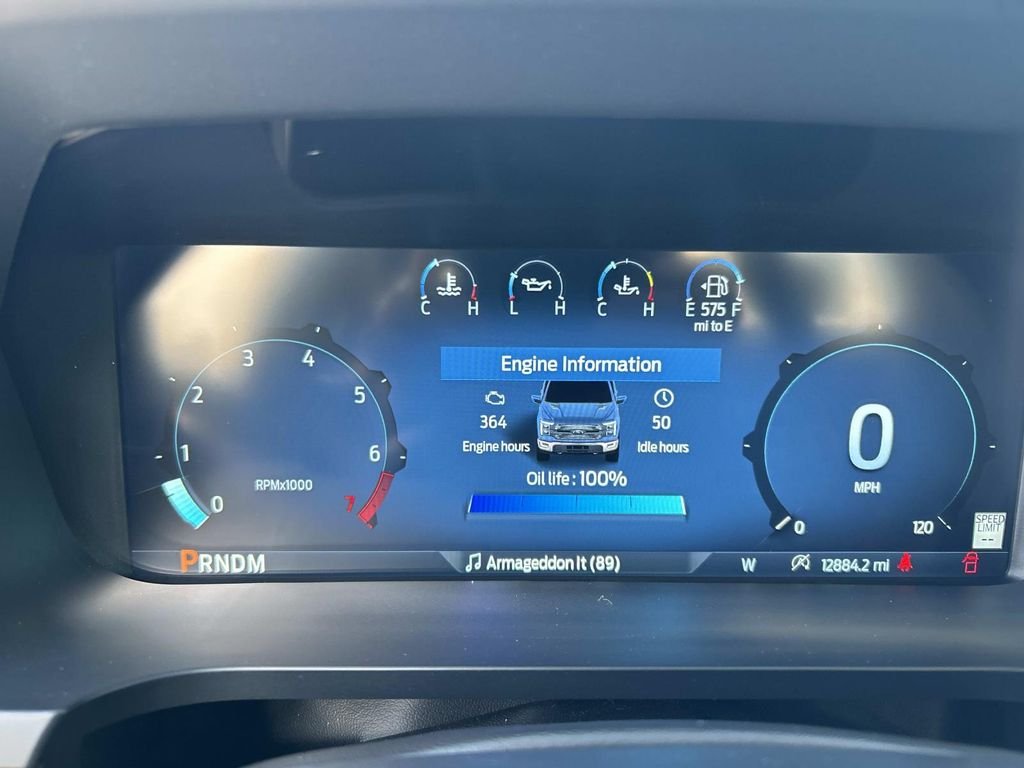 Certified Used 2024 Avalanche Ford XLT image 38