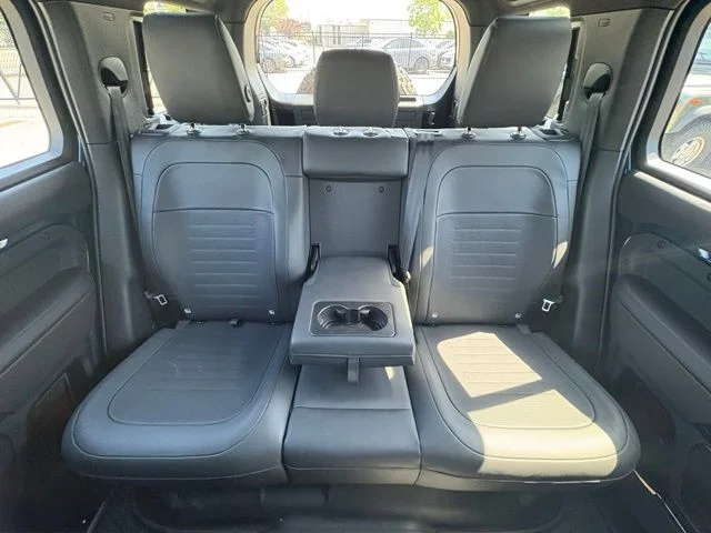 Certified Used 2026 Blue Land Rover OCTA image 47