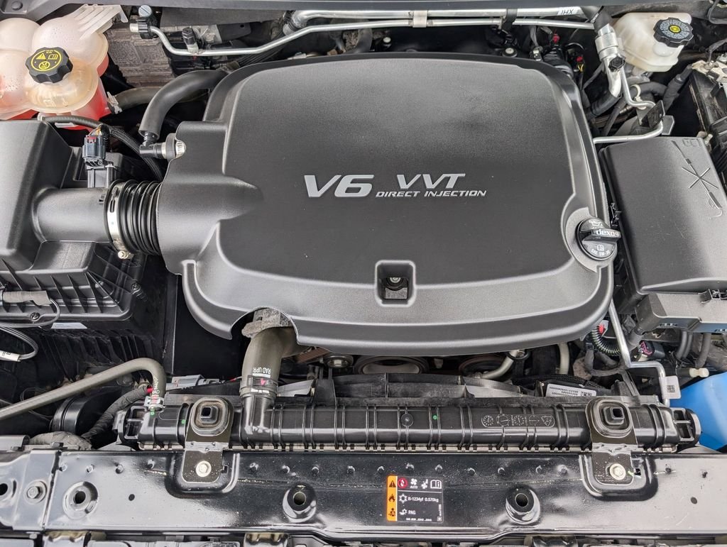 Used 2022  Chevrolet ZR2 image 22