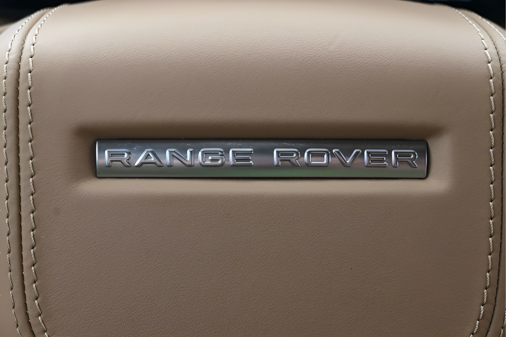 Certified Used 2025 White Land Rover SE image 20