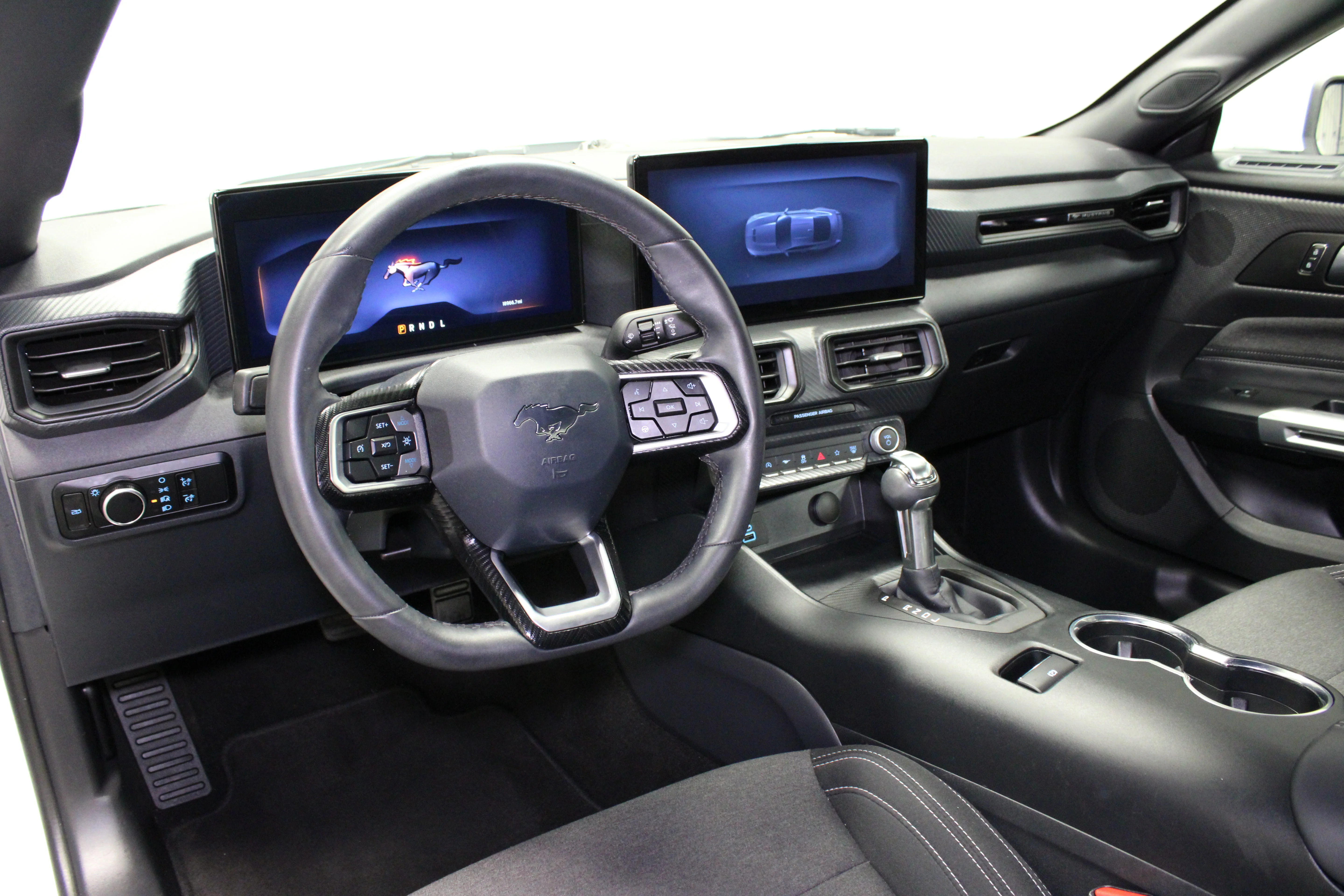 Used 2024 Oxford White Ford EcoBoost image 18