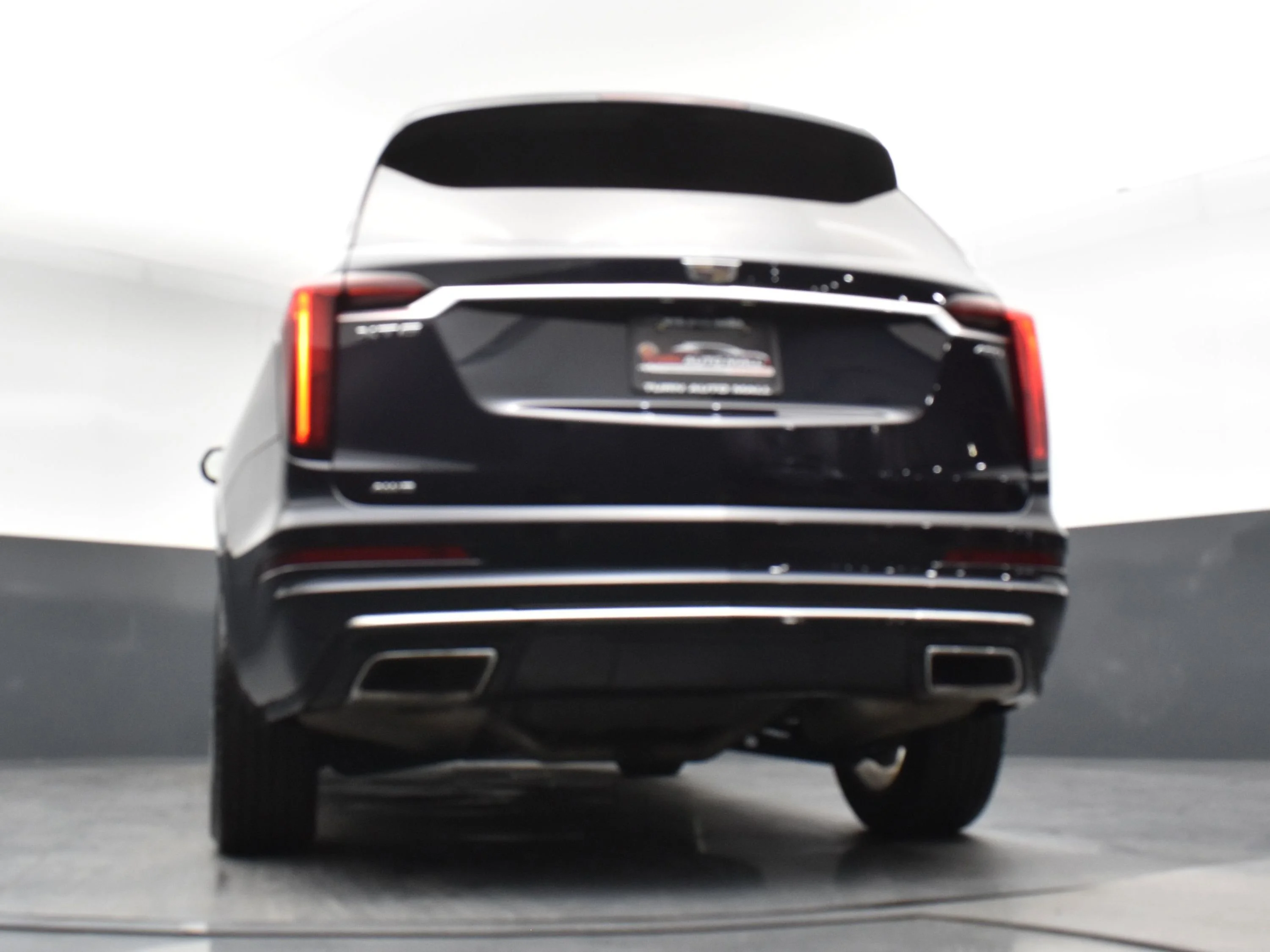 Used 2021 Dark Moon Blue Metallic Cadillac Premium Luxury image 26